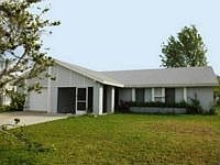1st image of 704 E Green Ct