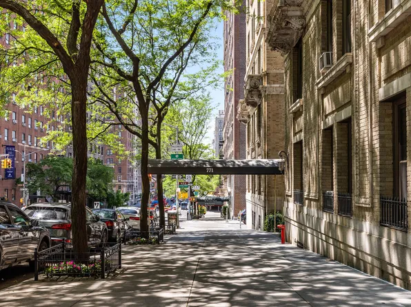 771 West End Avenue 9K image 8 of 8