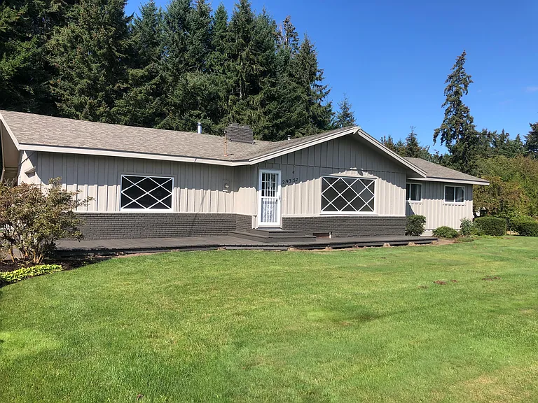 S Meridian Rd — Photo 1