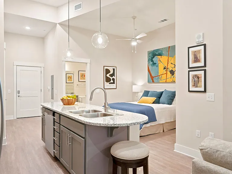 Neel's Lofts — Photo 35