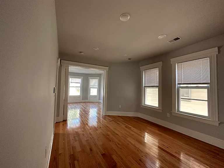 90 Woodland Ave #1 — Photo 7
