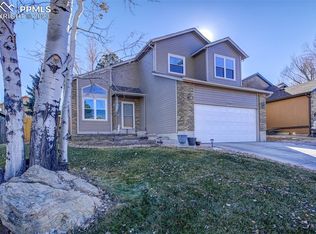 3765 Moose Run Dr, Colorado Springs, CO 80918