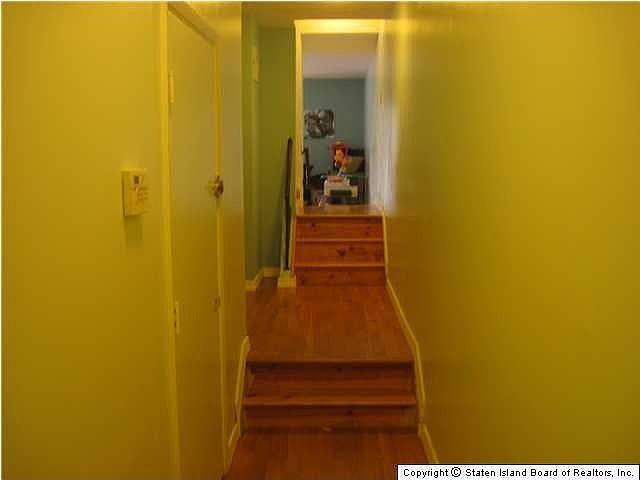 2nd image of 27 Theater Ln