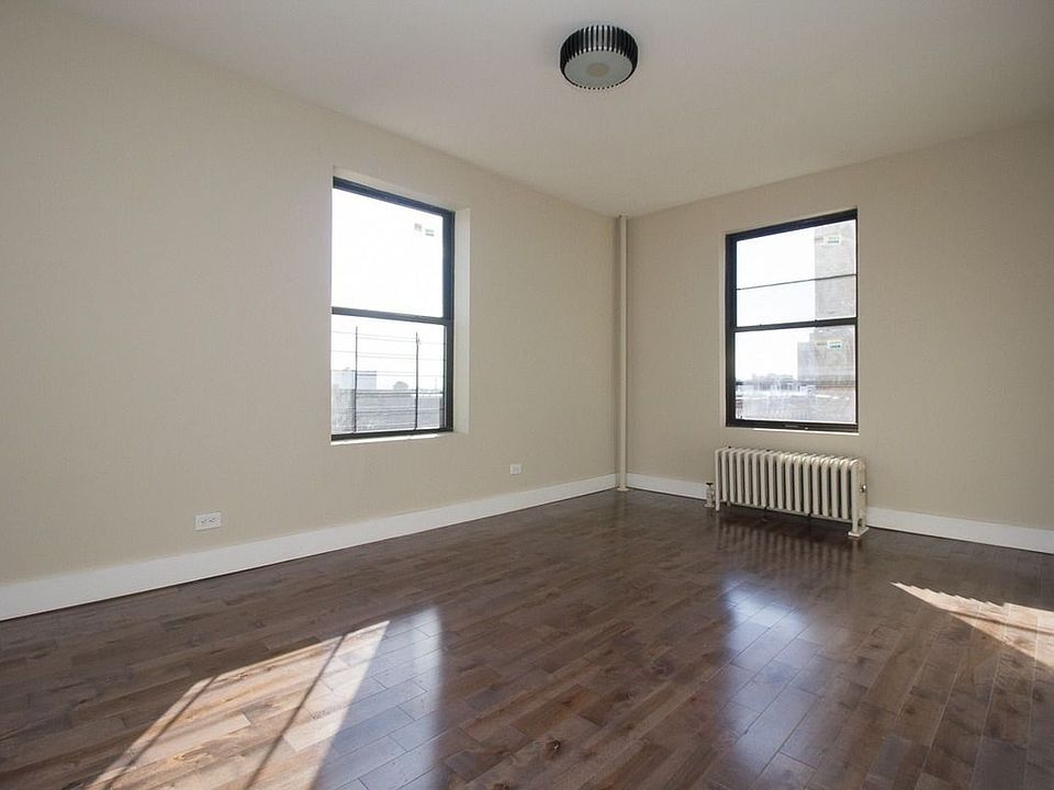 1st image of 377 Montgomery St #Rb2