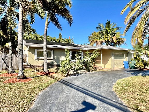 3rd image of 2031 NW 32nd St