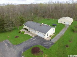 1523 Shannon Dr, Waterloo, NY 13165