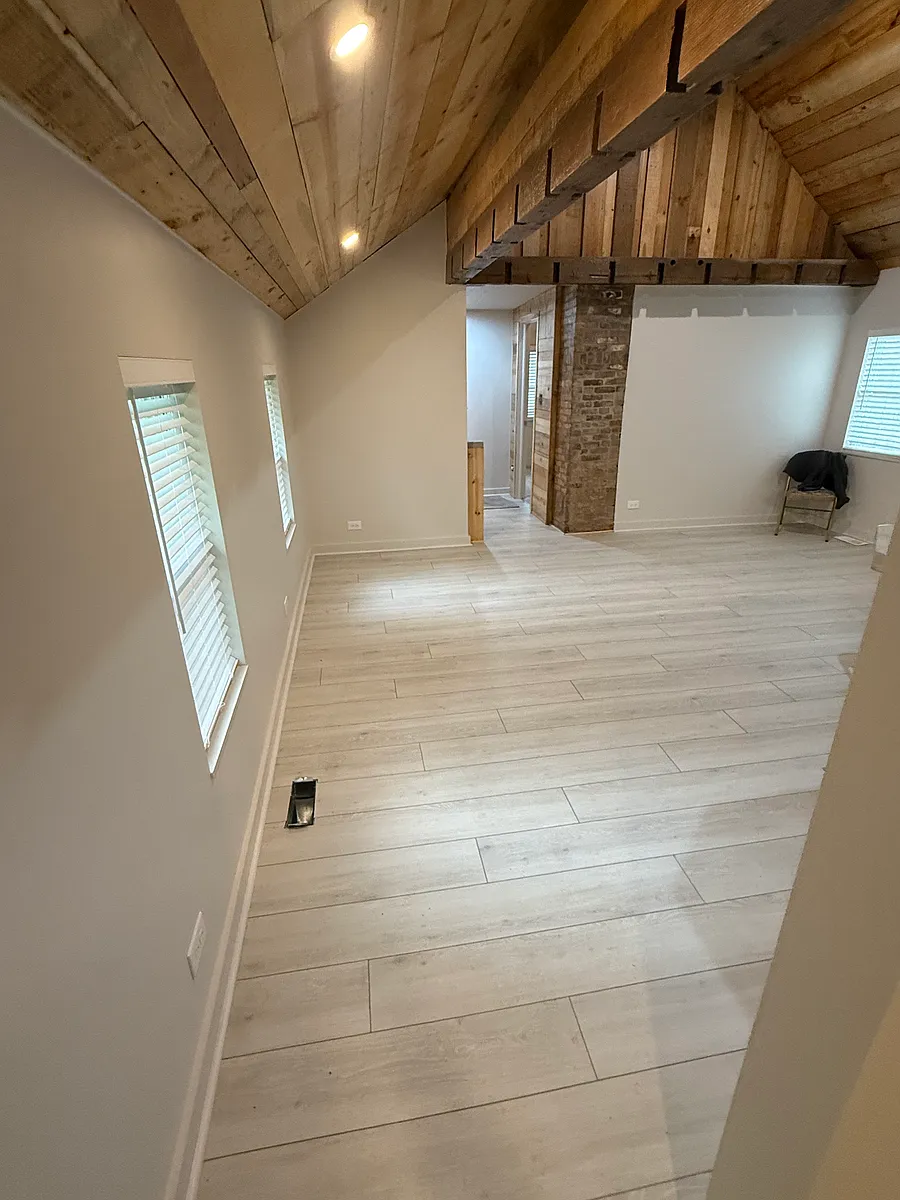 No section 8 Updated single family ranch located between a neighborhood garden and vacant lot It's a fenced in lot with a sliding entry gate to park inside property House has alley in rear of property where u enter gate Concrete counters — photo 5