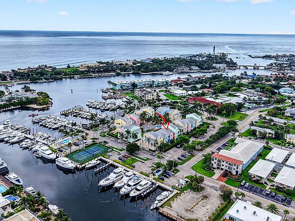 3rd image of 2860 Marina Circle