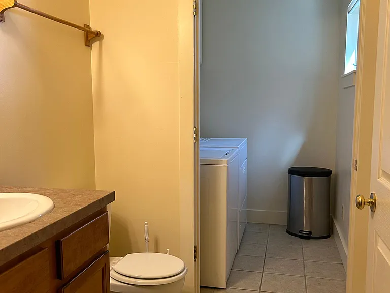 726 N 15th Ave — Photo 16
