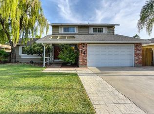 14 Moonlit Cir, Sacramento, CA 95831