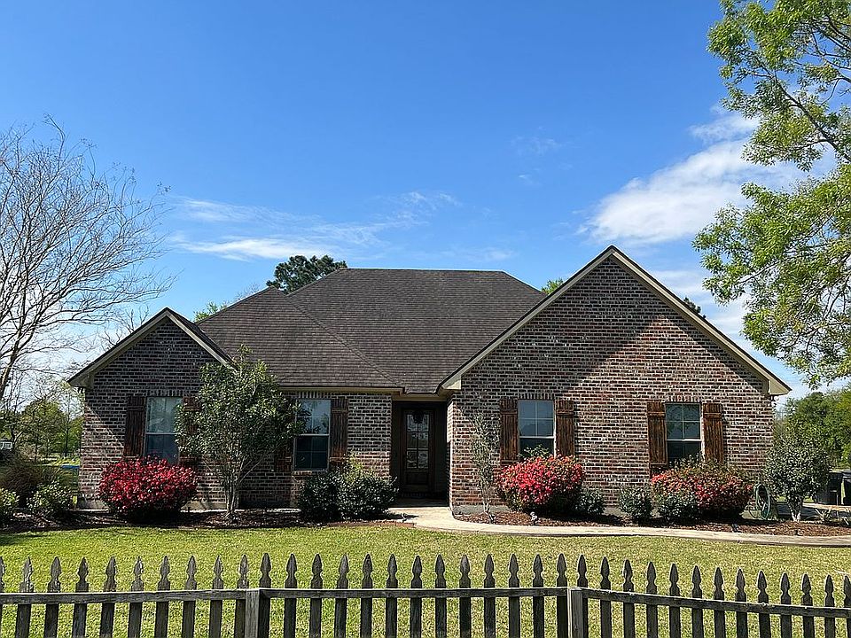 1st image of 927 Janine Dr