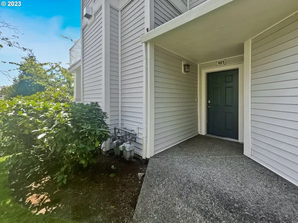 14735 SW Beard Rd Unit 101, Beaverton, OR 97007