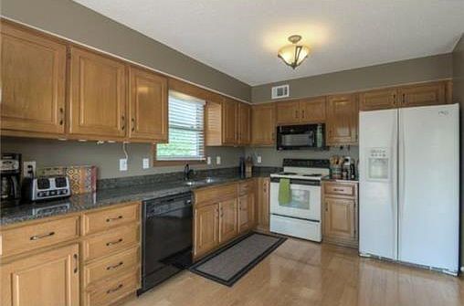 2nd image of 6223 W 156th Ter