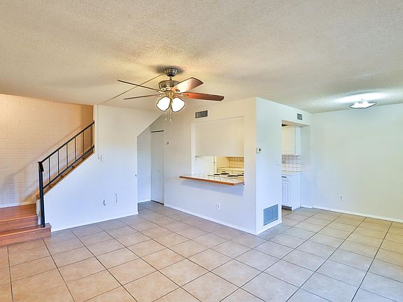 4th image of 8433 N 34th Ave