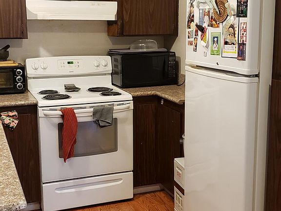 4th image of 1238 Whitfield Ct