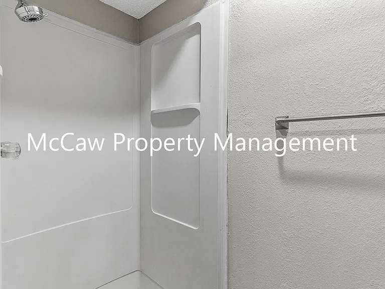 210 Rolston Rd #4 — Photo 13