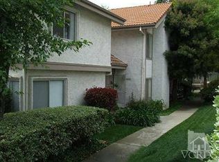 337 N Sprucewood Ave, Oak Park, CA 91377