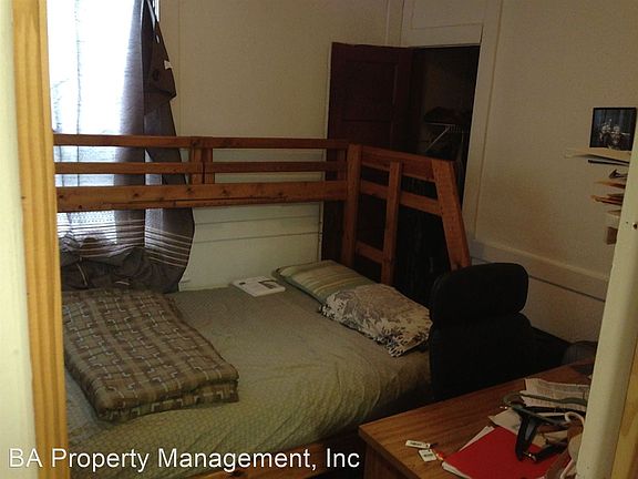 3rd image of 480-480 Yates St APT 1