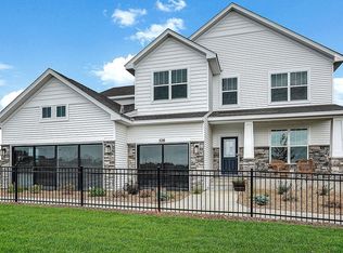 528 Goldenrod Trl, Waconia, MN 55387