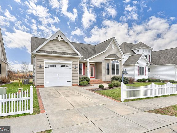 2nd image of 35536 Cypress Point Trl