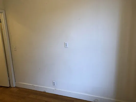 Rented by In Haus LLC | media 27