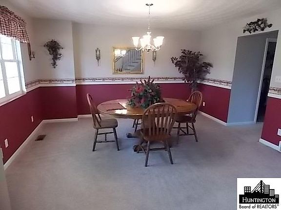 3rd image of 282 Brentwood Dr