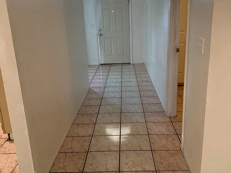 1044 Henson Ct — Photo 12