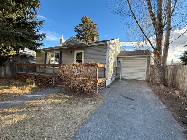 446 6th St, Idaho Falls, ID 83401