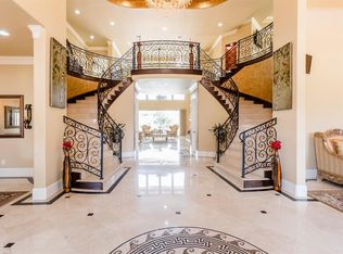 703 Plumbridge Ln, Sugar Land, TX 77479