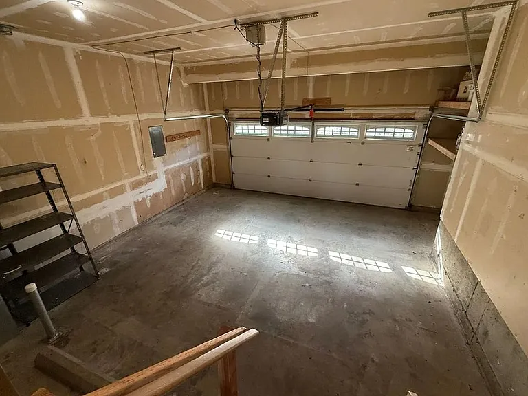 829 Blueberry Ln — Photo 23
