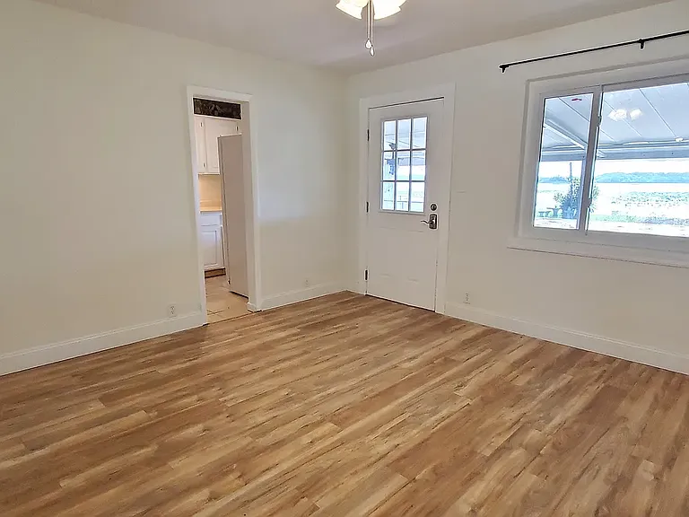 912 Lake Jessie Dr — Photo 7
