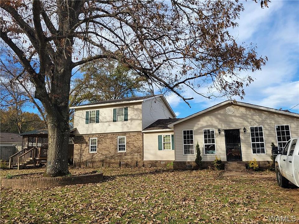 1st image of 410 41st St