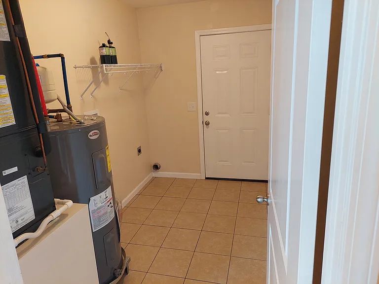 1150 Doak Rd #B-03 — Photo 7