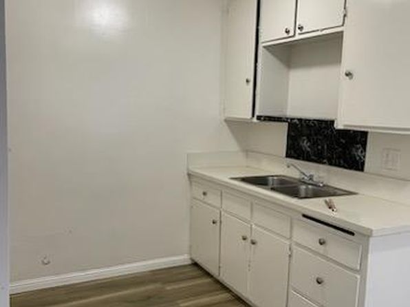 11049 Lower Azusa Rd #1