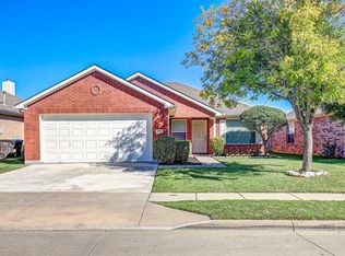5832 Show Master Ln, Fort Worth, TX 76179