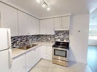 1448 Outlet Dr, Oshawa, ON L1J 7Z5