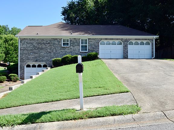 2nd image of 21 Wrenfield Ln SE