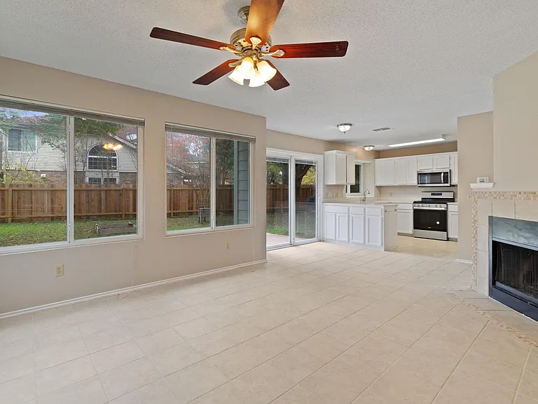11600 Gun Powder Ct — Photo 14