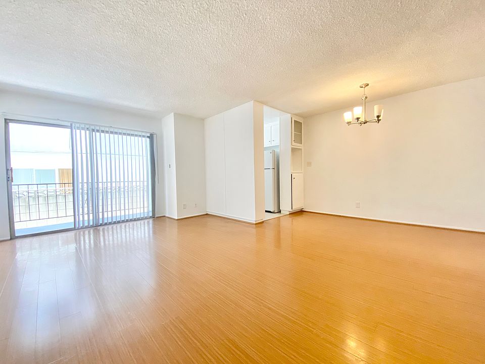 1st image of 1229 12th St APT 06
