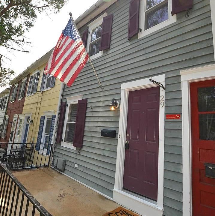 1st image of 29 Dean St