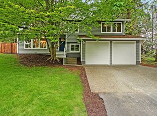20819 NE Inglewood Hill Rd, Sammamish, WA 98074