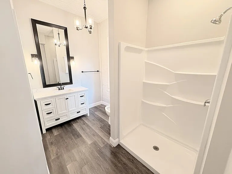 507 E Church St — Photo 10