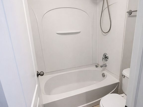 3rd image of 6851 S Romney Park Dr APT G6