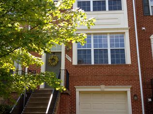 12017 Edgemere Cir, Reston, VA 20190