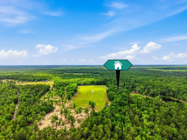 175 W T Hulion Rd, Crestview, FL 32539