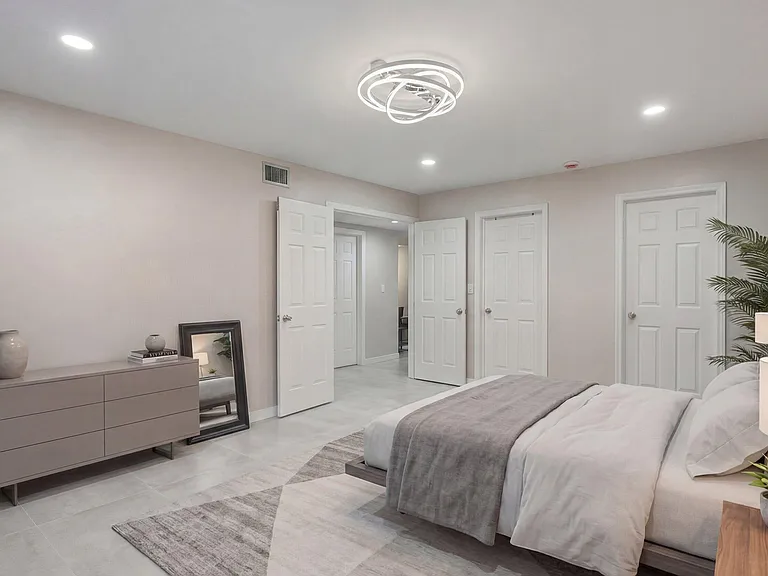 4348 Hazel Ave #B — Photo 13