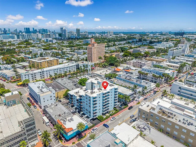 720 Collins Ave #603 — Photo 46
