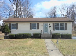 3015 Jones St, Scranton, PA 18505