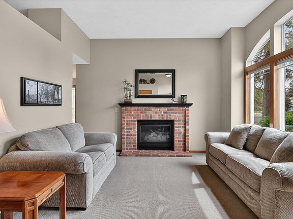 3rd image of 7210 N Deschutes Dr