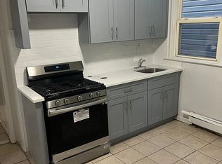 461 Grove St #5D, Irvington, NJ 07111